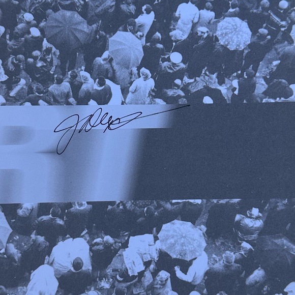 Driven: The Motorsport Photography of Jesse Alexander, 1954-1962 Hardcover - Picture 2 of 2